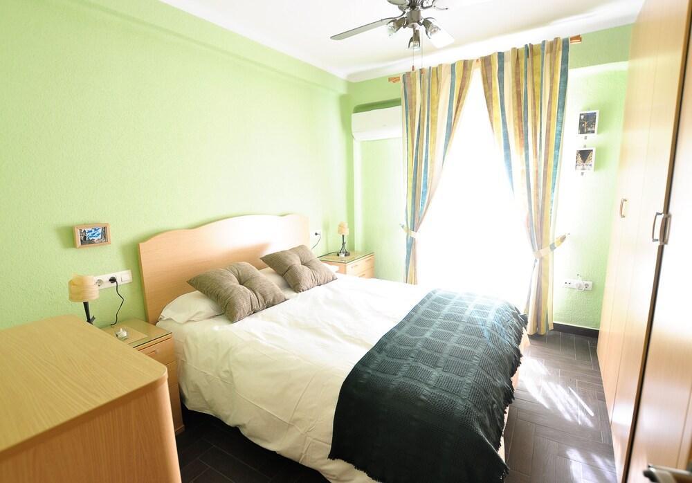 Holidays2malaga Hermosilla 3 & Parking Wifi Fibra 600 Mg Appartamento